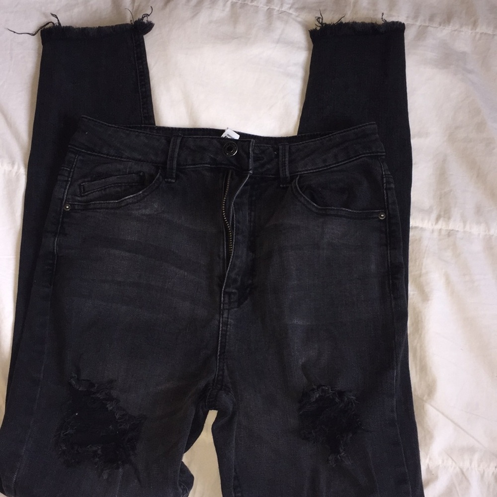 🖤 Black High Waisted Distressed Jeans